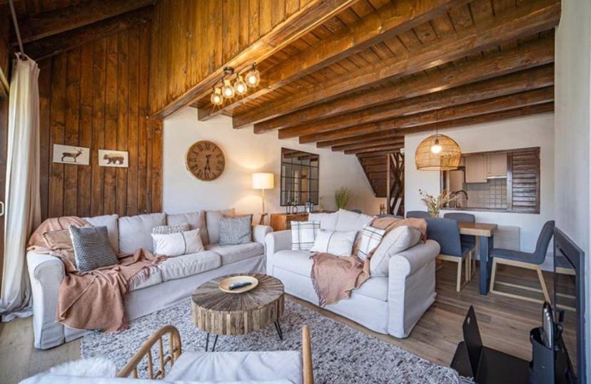 Casa Catania-Acogedora Casa Con Impresionantes Vistas-Fibra Optica Salardú Exterior foto