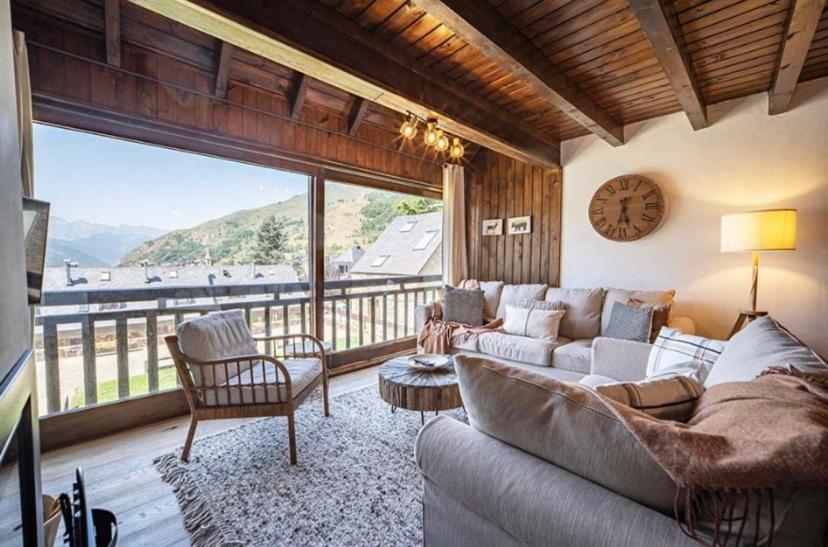 Casa Catania-Acogedora Casa Con Impresionantes Vistas-Fibra Optica Salardú Exterior foto